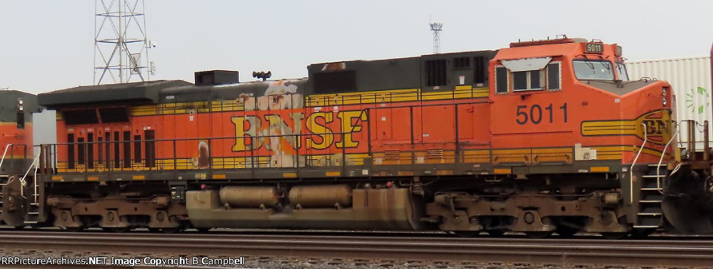 BNSF 5011